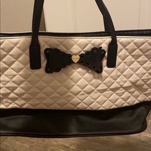 Like new Betsy Johnson tote purse